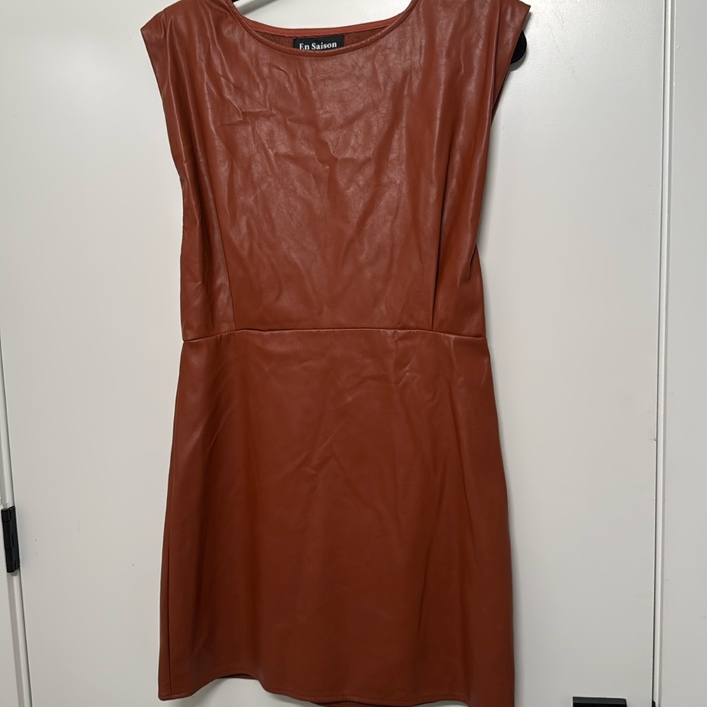 En saison Camel faux leather short dress size large